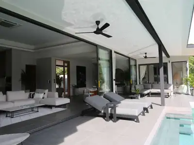 Mountain 4 bedrooms