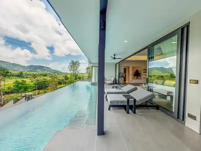 Mountain 4 bedrooms