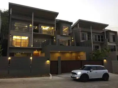 4 bedrooms with private pool for rent in Chalong
