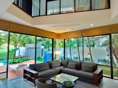 4 Bedrooms, Newly Renovated Private Pool Villa With For Rent In Kathu