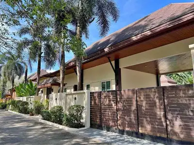 3 Bedrooms With Private Pool Villa In Koh Kaew For Rent