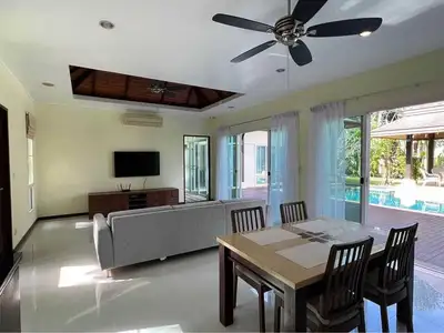 3 Bedrooms With Private Pool Villa In Koh Kaew For Rent