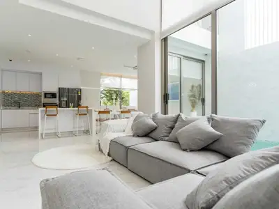 Brand new modern 3 bedrooms pool villa for rent