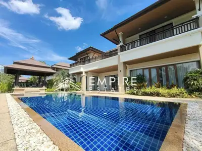 Laguna 4 bedrooms with private pool for rent