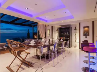 Seaview – 3 bedrooms with private pool villa for rent in Surin