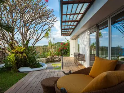 Seaview – 3 bedrooms with private pool villa for rent in Surin