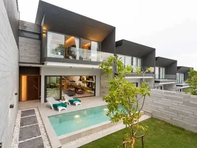 Modern 3 bedrooms with private pool for rent in Chalong