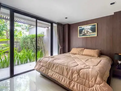Golf course view 4 bedrooms with private pool villa for rent