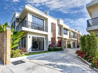 Luxury 3 bedroom with private pool villa – Layan