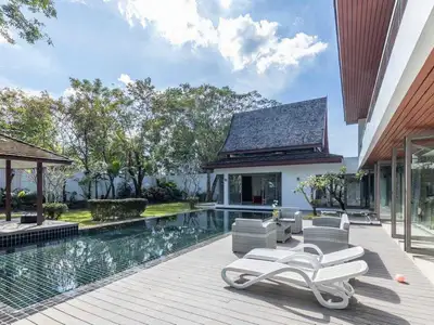 Luxury 3 bedroom for sale with private pool in Layan