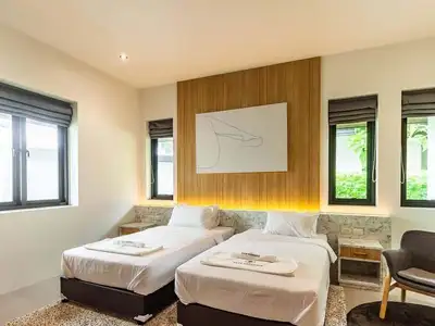 Pet-Friendly 3-Bedroom Villa with Saltwater Pool in Bangtao