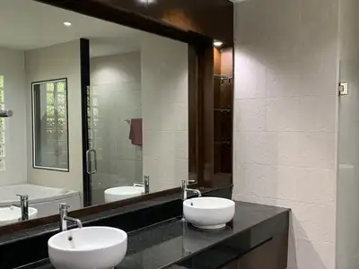 Gorgeous 5 bedroom with large gardens in Rawai