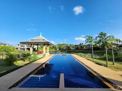 Laguna 4 bedroom with private poo for rent in Choeng Thale