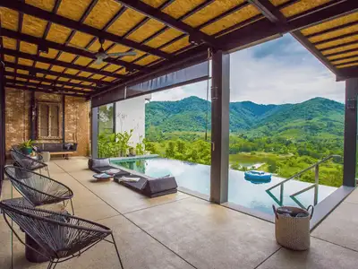 Private pool villa with 4 bedrooms for sale in Choeng Thale