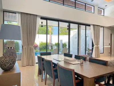 The Breze villa – Luxury 4 bedrooms with private pool for rent in Bangtao