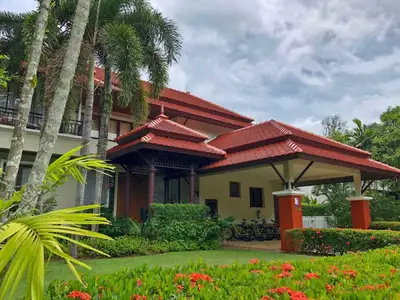 Laguna 4 bedroom view golf for rent in Choeng Thale