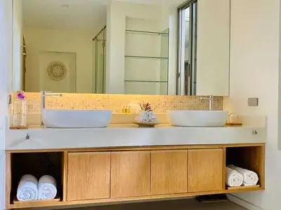 Luxury villa 4 bedroom for rent in Choeng Thale