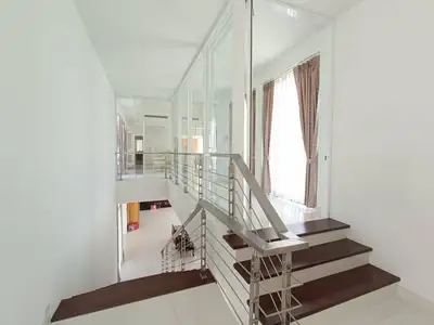 Large garden with mountain view – 4 bedroom for rent in Kathu