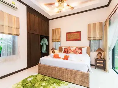 3 bedroom villa with private pool in Choeng Thale