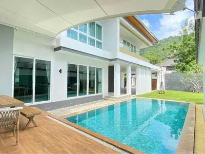 Beautiful 4 berooms with private pool for rent