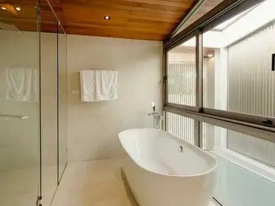 Luxury Pool Villa 4 Bedroom For Sale in Cherngtalay, Phuket