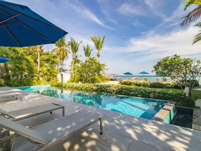 Beachfront 2-Bedroom Apartment for Rent in Bangtao – Prime Location & Stunning Views