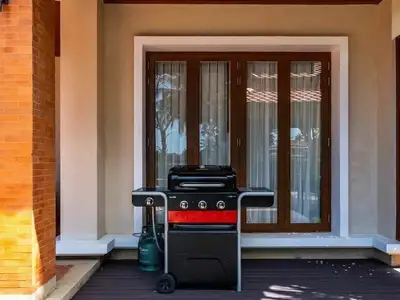 Angsana – 4 bedroom with Large garden for rent in Layan