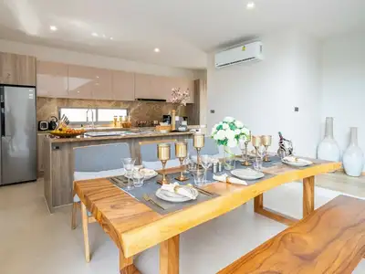Brand new pool villa 3 bed – in Pasak-Cherng talay, Phuket