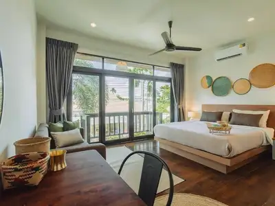 Private Pool Villa with 5 Bedrooms in Rawai Phuket