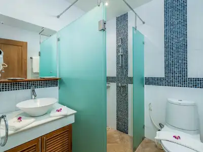 Penthouse 3 Bedrooms with Private Pool For Sale in Choeng Thale Phuket