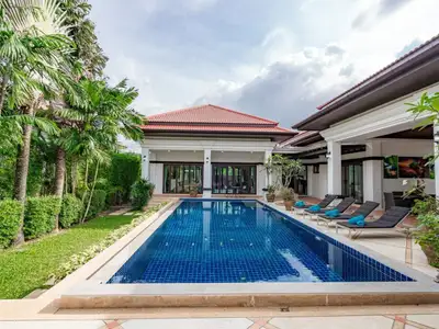 Luxury 4 bedroom villa for rent in Choeng Thale