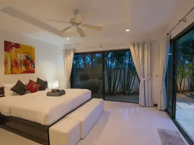 3 Bedrooms Private Pool Villa For Sale In Rawai, Phuket, 600 sqm land