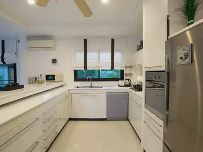 3 Bedrooms Private Pool Villa For Sale In Rawai, Phuket, 600 sqm land