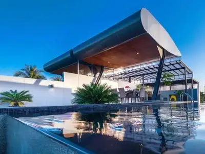 Seaview Aqua Villa – 3 bedrooms with private pool for rent in Rawai