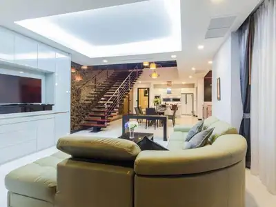 Seaview Aqua Villa – 3 bedrooms with private pool for rent in Rawai