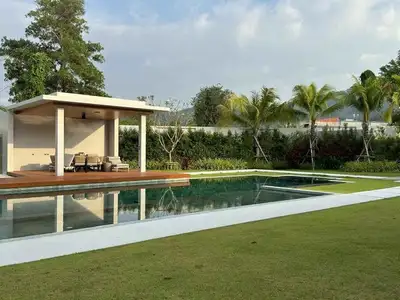 Spacious 1400 sqm Botanica 5 bedrooms with private pool for rent in Choeng Thale,Thalang