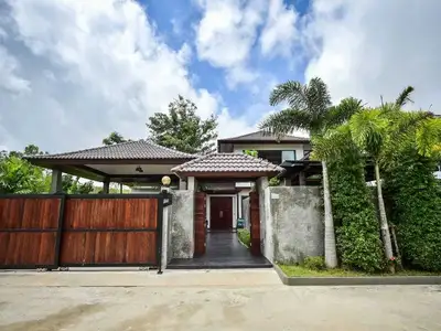 The Lake House 4 bedrooms villa for rent in Choeng Thale