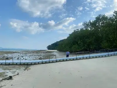 Land 84 Rai Next To Sandy Beach For Sale At Naka Yai Island Phuket