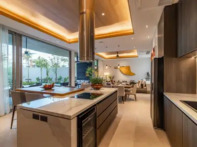 Unparalleled Luxury Living 3 bedroom villa for Sale in Thalang