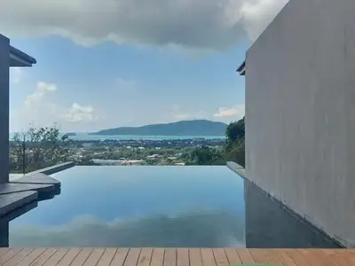 5 Bedrooms Modern Villa for Rent | Breathtaking Chalong Bay Views, Phuket