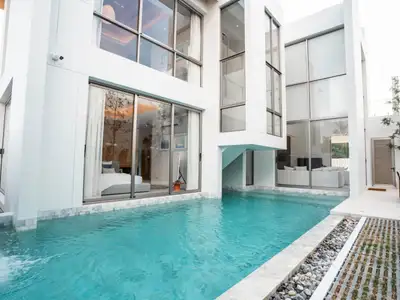 Luxpride by Wallaya – 3-Bedroom Villa 377 sqm for Sale in Choeng Thale, Phuket