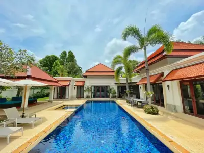 Sai Taan Villa – 6 bedrooms with private pool for sale