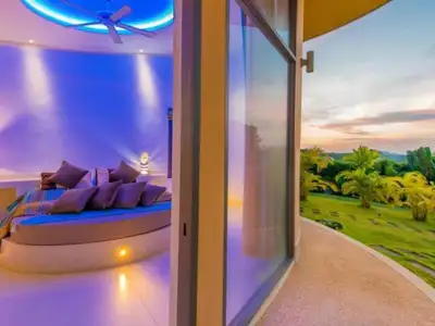 4-Bedroom Villa with Mountain Views in Ban Tha Maphrao, Phuket