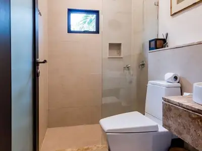 Paeyka Villa – 3 bedroos with private pool for rent near Layan Beach