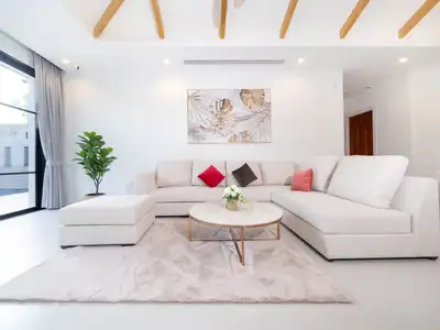 Spacious Modern Pool Villa for Rent in Thep Krasattri, Thalang – Near Boat Avenue