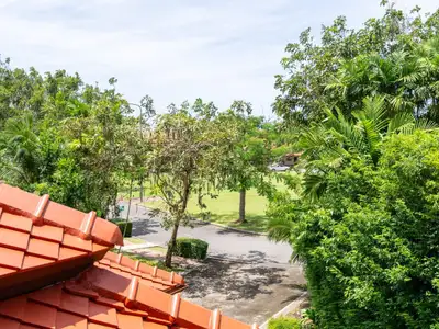 Angsana Laguna Villa – 4 bedrooms pool villa with big garden for rent near Bangtao Beach