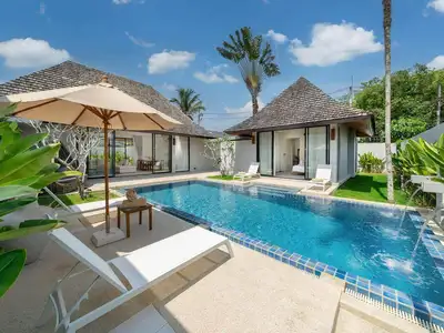 Contemporary 2-Bedroom Anchan Villa for Rent near Layan Beach