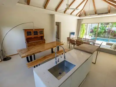 Trichada Villa – 3-Bedroom Pool Home in Cherngtalay, Phuket
