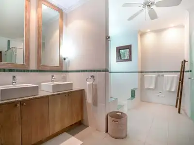 Luxurious 5+1 Bedroom Sai Taan Villa with Pool & Spa Room