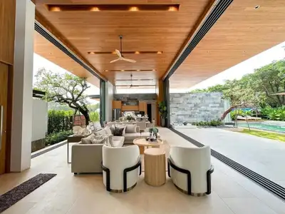 Botanica Villa: Elegant 4-Bedroom Pool Villa for Rent in Layan